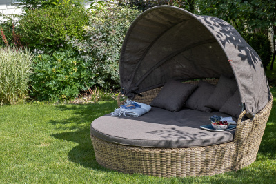 "Стильяно" плетеная кровать круглая, цвет соломенный